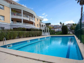 Apartment Les Cascades du Lac by Interhome
